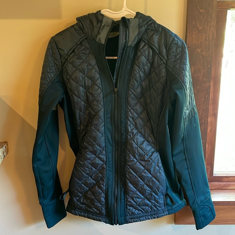 XS Athleta jacket